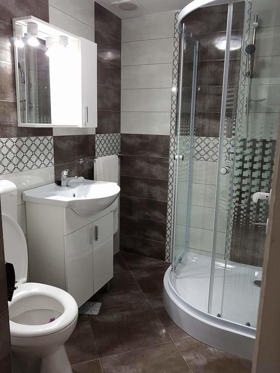 Cabana Sarmis Costesti Ngoại thất bức ảnh